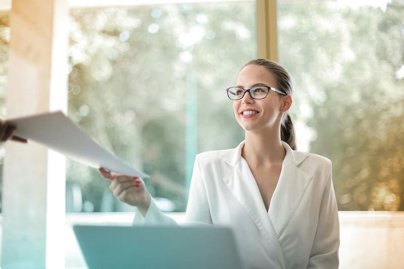 Le conseil en image s'applique aussi pour les professionnels- Retrouvez les accompagnements proposes par le Miroir de FLo en Vendée